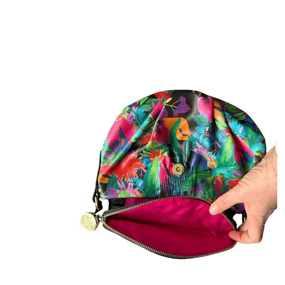 Juicy Couture Tropical Floral Envelope Style Crossbody Bag - Picture 9 of 11